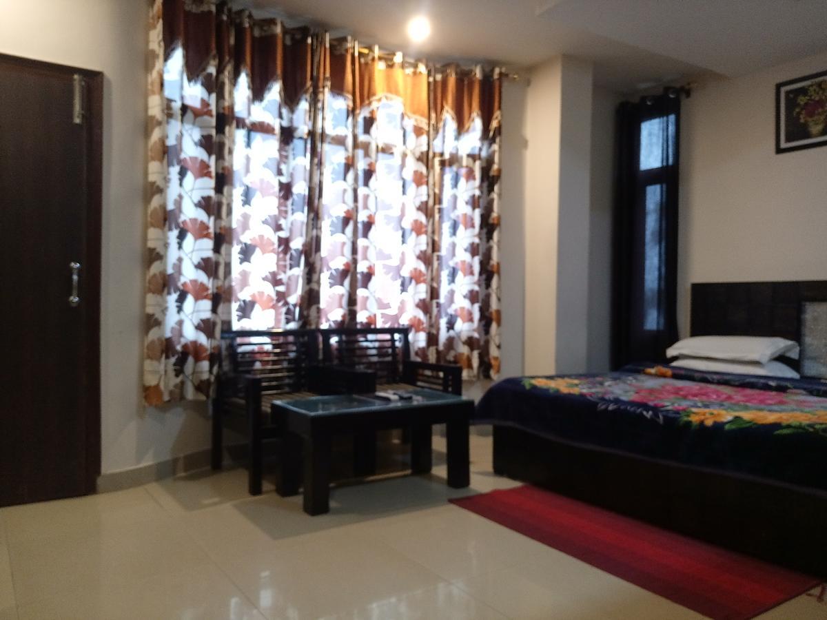 Hotel Wildrose ดัลเฮาซี ภายนอก รูปภาพ